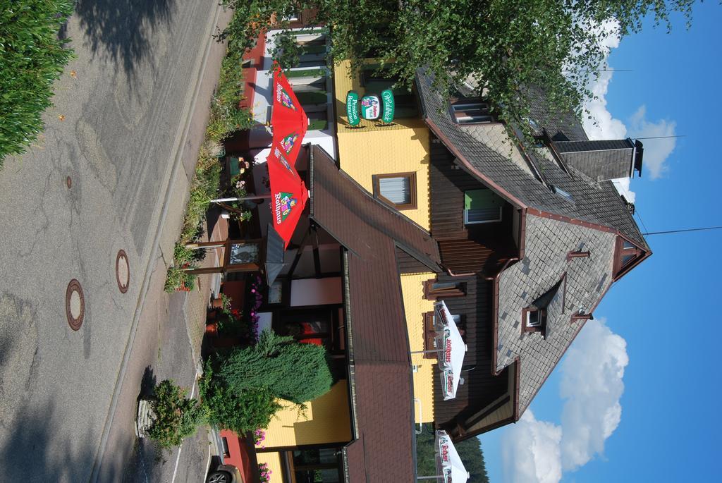 Pension Restaurant Waldblick Фельдберг Екстер'єр фото