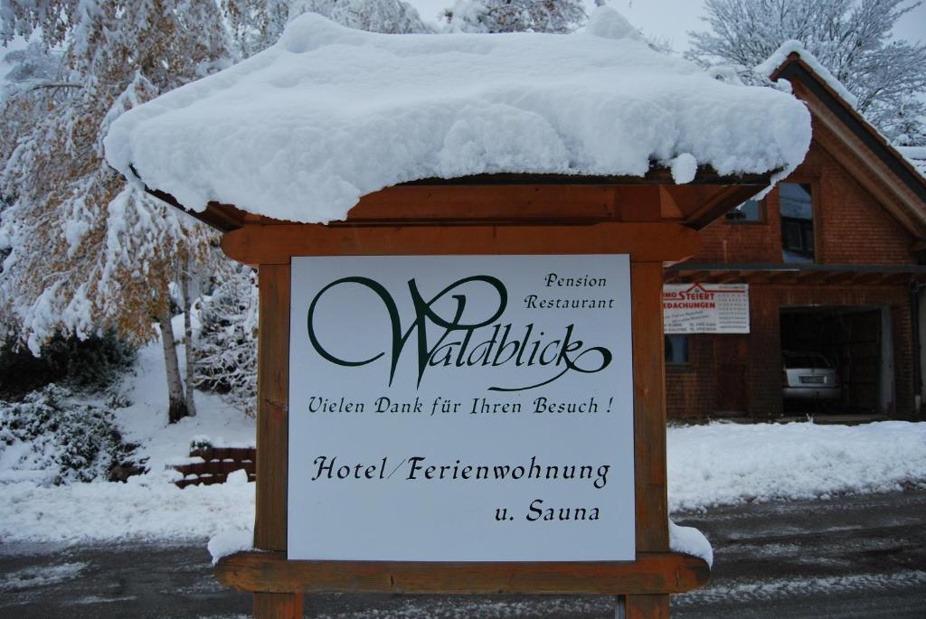 Pension Restaurant Waldblick Фельдберг Екстер'єр фото